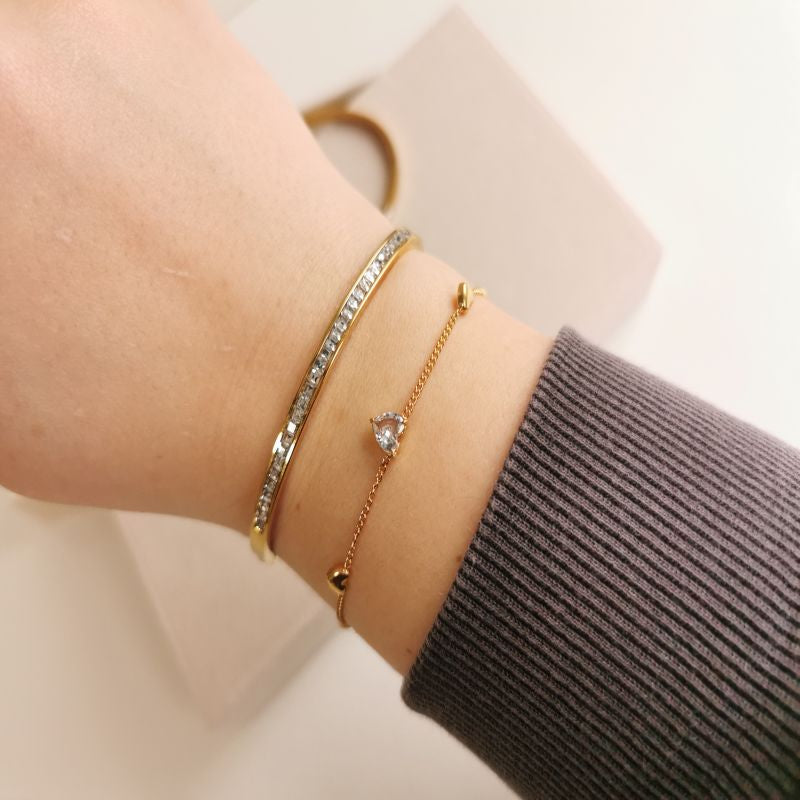 Spark Whisper Heart Armband