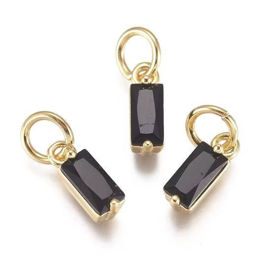 Zirkonia Charm Black