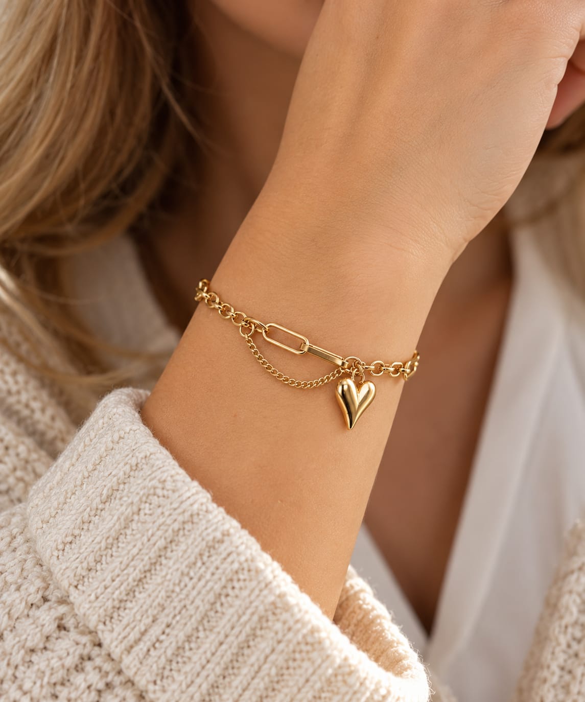 Strong Heart Armband
