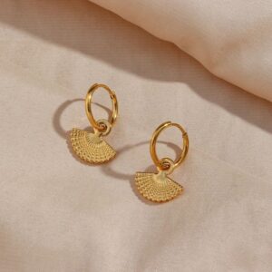 Fächer Ohrringe Gold - Entdecken Sie unsere 14k vergoldeten Kreolen mit einem Hauch von Boho-Charme